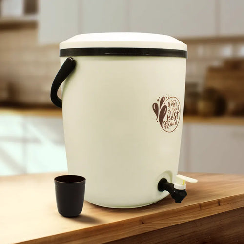 Chef Cooler - (14 Liter) Lifestyle Image